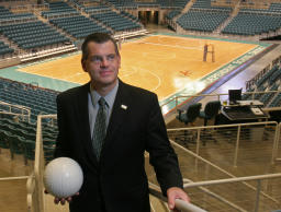 http://www.chron.com/disp/story.mpl/metropolitan/4142459.html